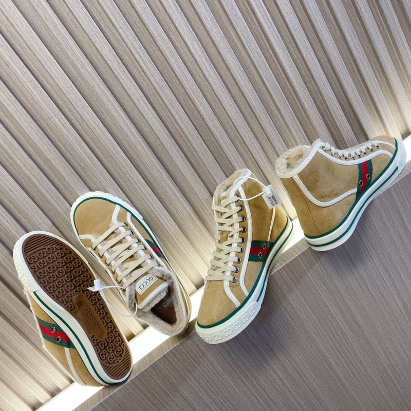 G*u*i casual shoes